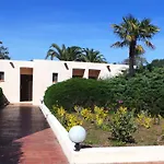 Olmuccio 4*
