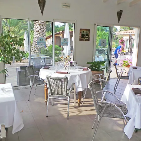 Hotel apartamentowy Olmuccio 4*