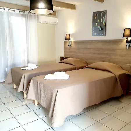 Olmuccio 4*