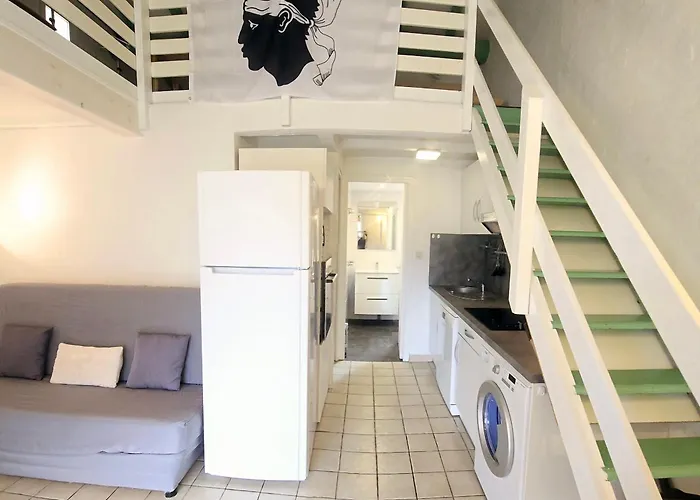 Olmuccio Aparthotel 4*