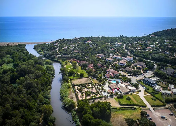 Olmuccio Aparthotel 4*